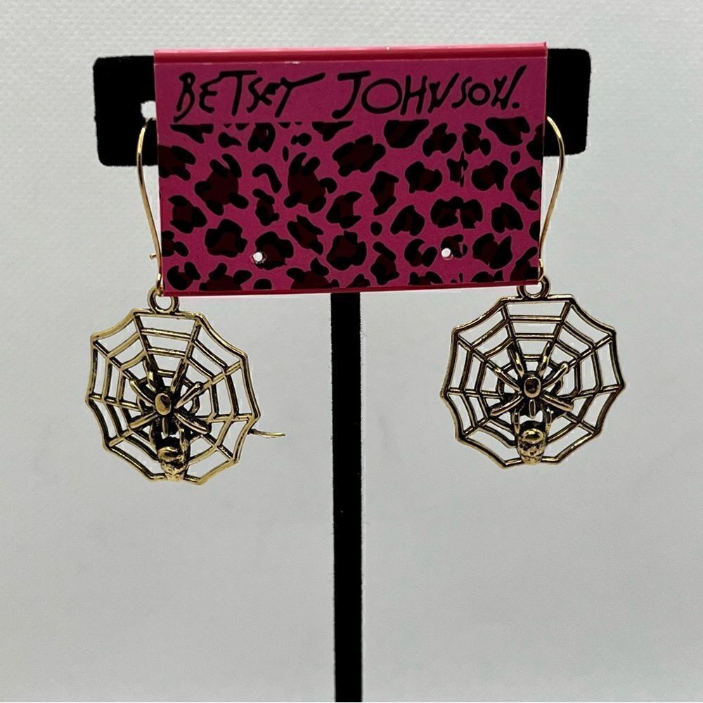EARRINGS! HALLOWEEN! Betsey Johnson “gold” Spider Web Earrings BNWT